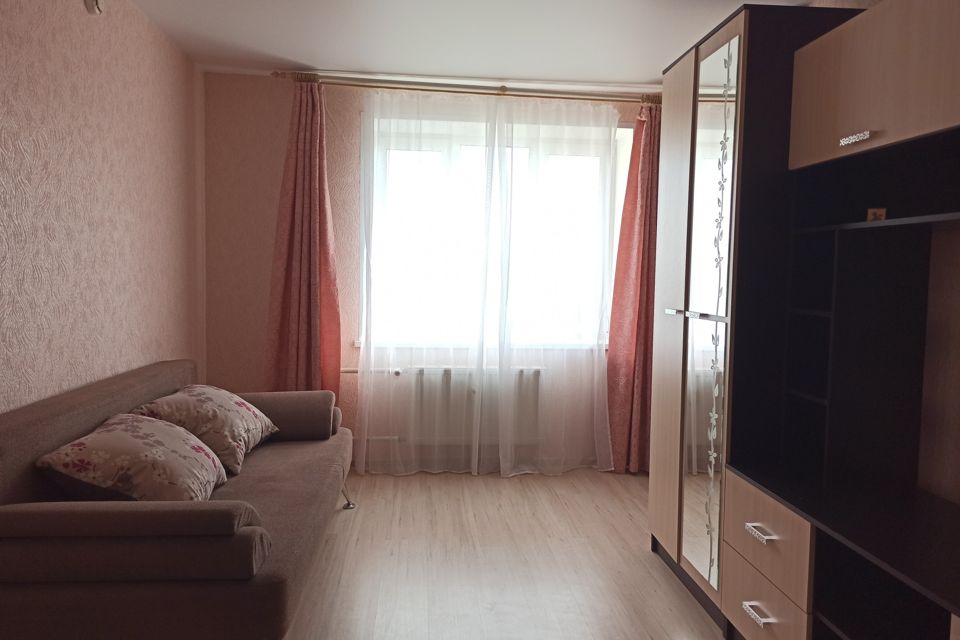 Сдаётся 1-комнатная квартира, 35 м²