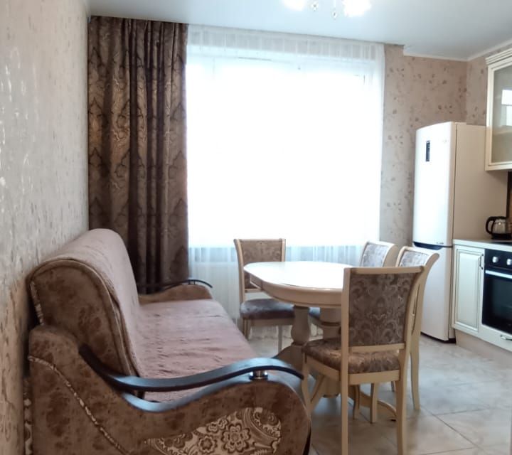 Сдаётся 1-комнатная квартира, 48.9 м²