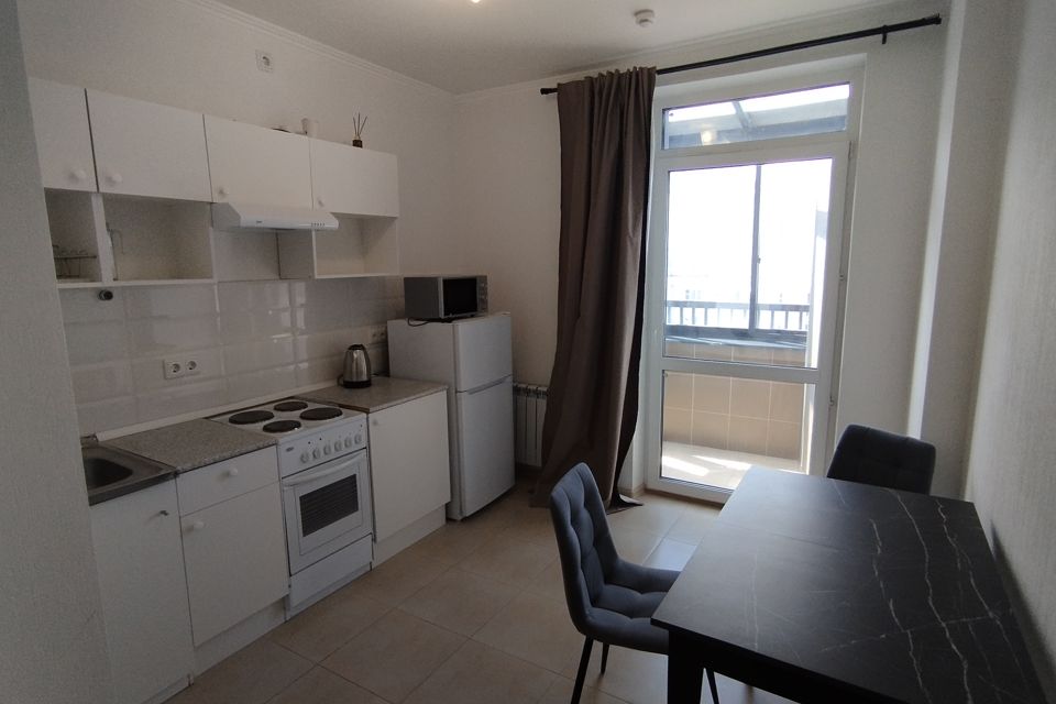 Сдаётся 1-комнатная квартира, 40 м²