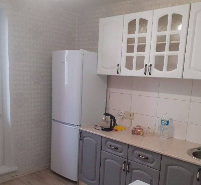 Сдаётся 1-комнатная квартира, 38 м²