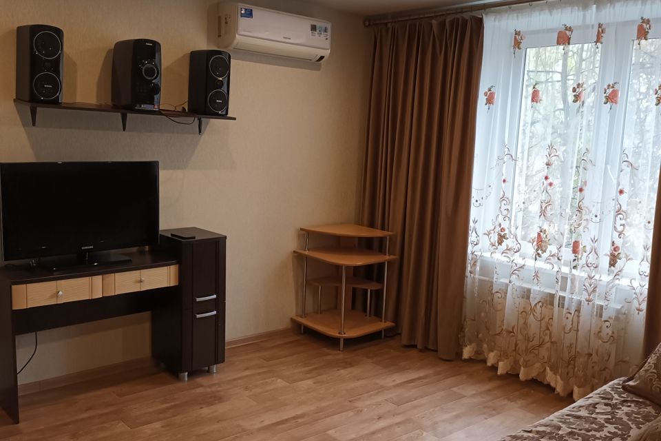 Сдаётся 2-комнатная квартира, 40 м²
