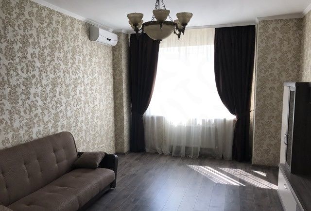 Сдаётся 2-комнатная квартира, 51 м²