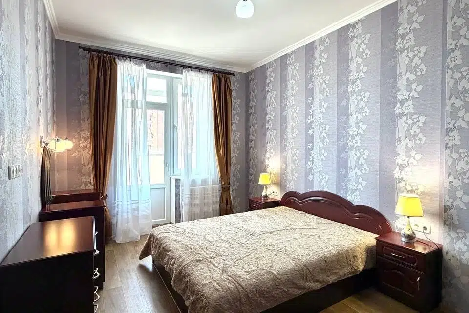 Сдаётся 3-комнатная квартира, 81.7 м²