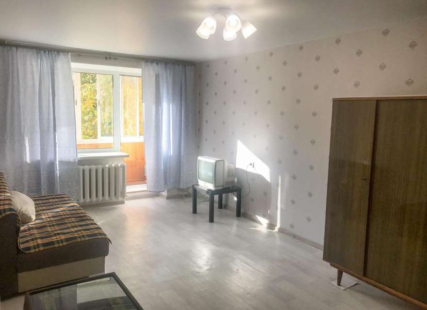 Сдаётся 1-комнатная квартира, 35 м²