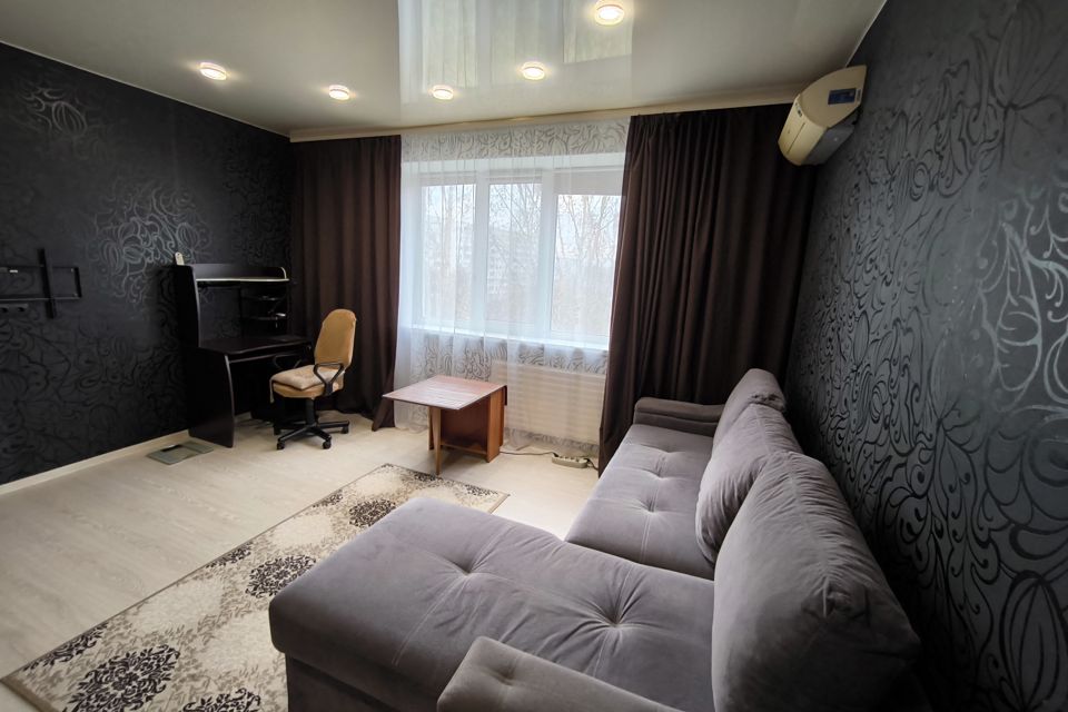 Сдаётся 2-комнатная квартира, 52 м²
