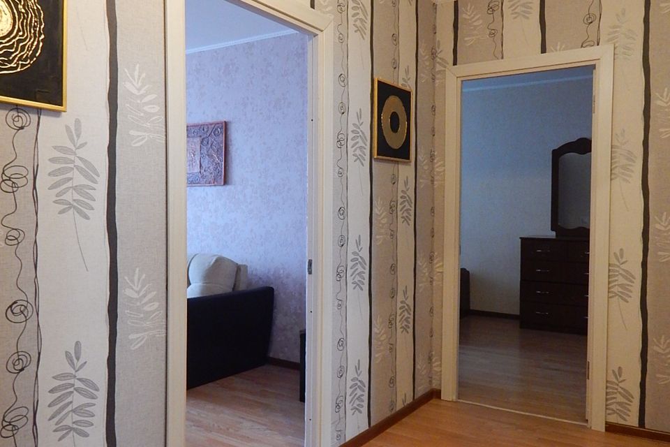 Сдаётся 2-комнатная квартира, 58.6 м²