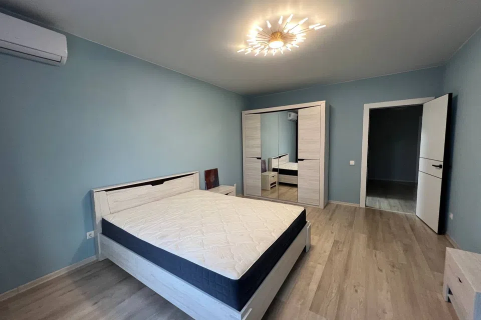 Сдаётся 2-комнатная квартира, 60 м²