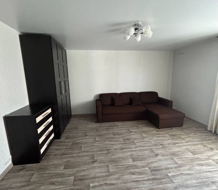 Сдаётся 1-комнатная квартира, 49 м²