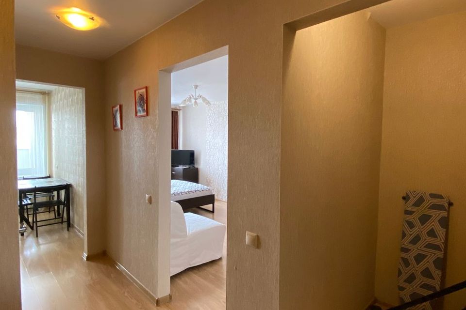 Сдаётся 1-комнатная квартира, 38 м²