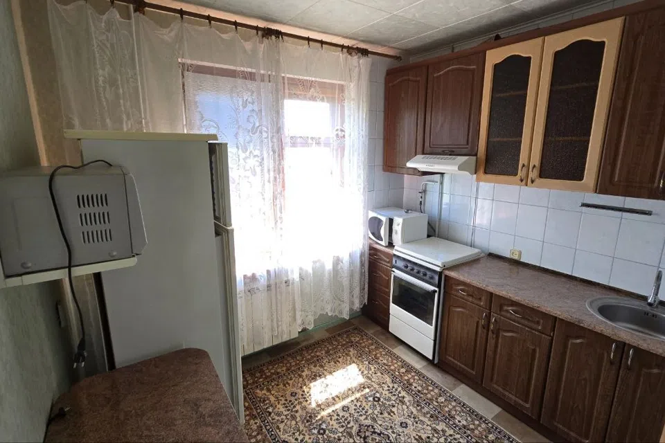 Сдаётся 2-комнатная квартира, 55 м²