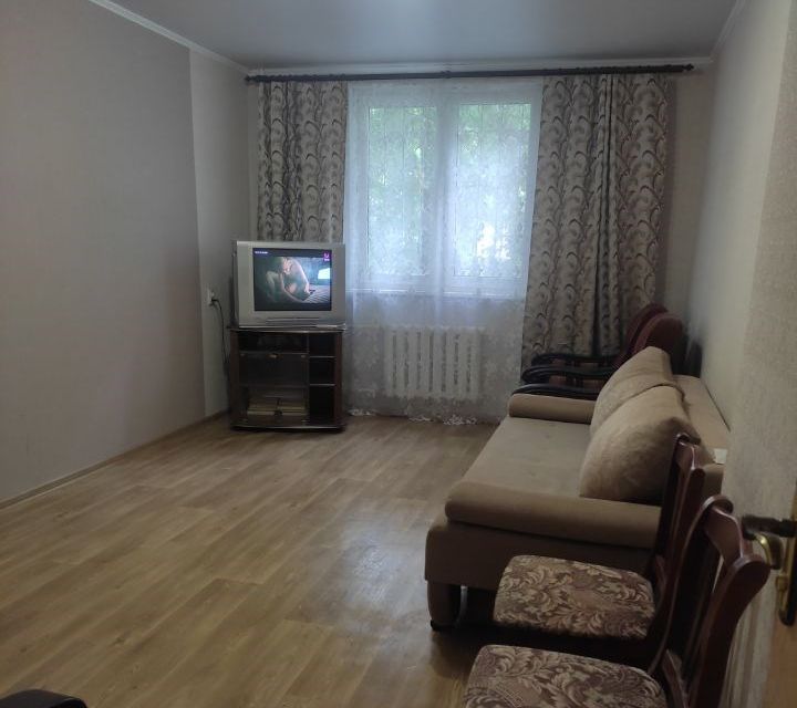 Сдаётся 1-комнатная квартира, 37 м²
