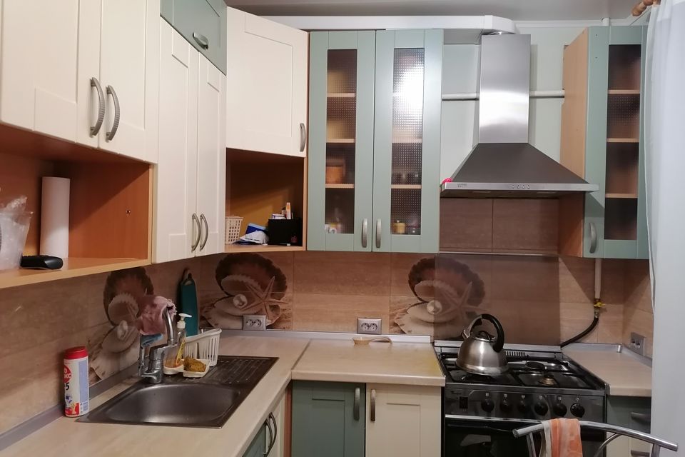 Сдаётся 1-комнатная квартира, 42 м²