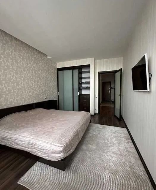 Сдаётся 2-комнатная квартира, 56.2 м²