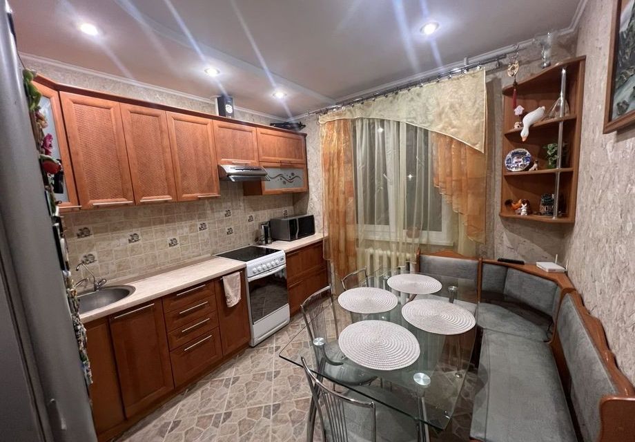 Сдаётся 3-комнатная квартира, 73.9 м²