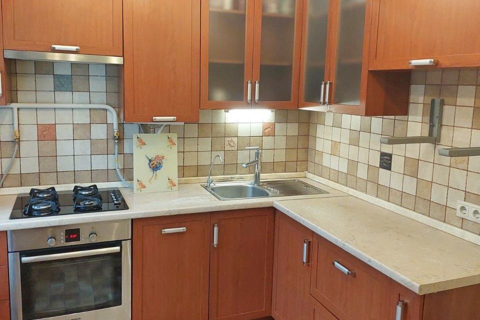 Сдаётся 3-комнатная квартира, 57.3 м²