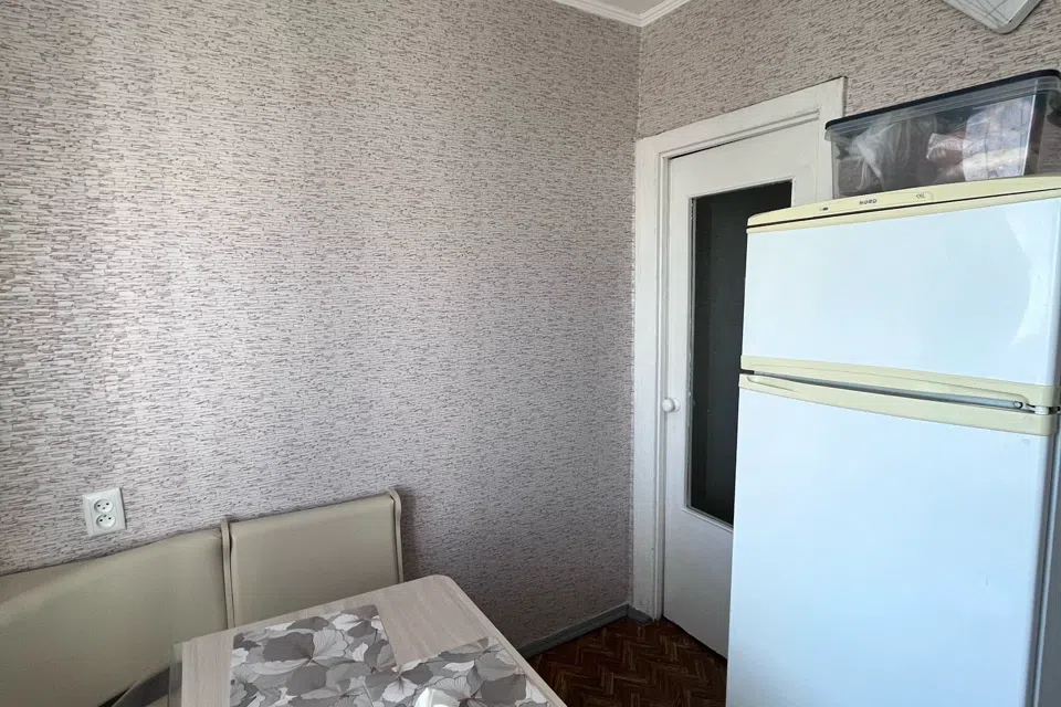 Сдаётся 2-комнатная квартира, 54 м²