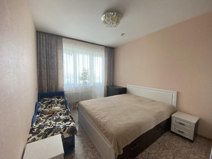 Сдаётся 2-комнатная квартира, 56 м²