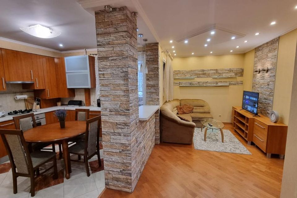 Сдаётся 3-комнатная квартира, 73 м²