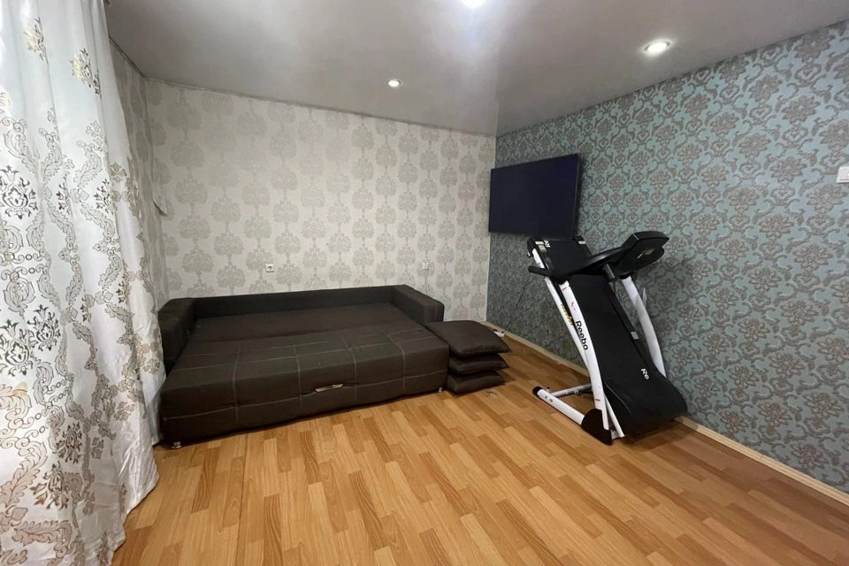 Сдаётся 1-комнатная квартира, 42 м²