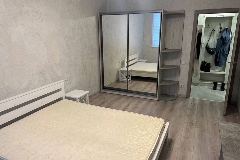 Сдаётся 1-комнатная квартира, 37 м²