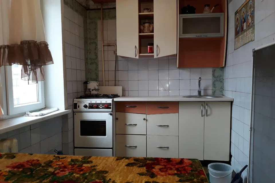 Сдаётся 1-комнатная квартира, 42 м²