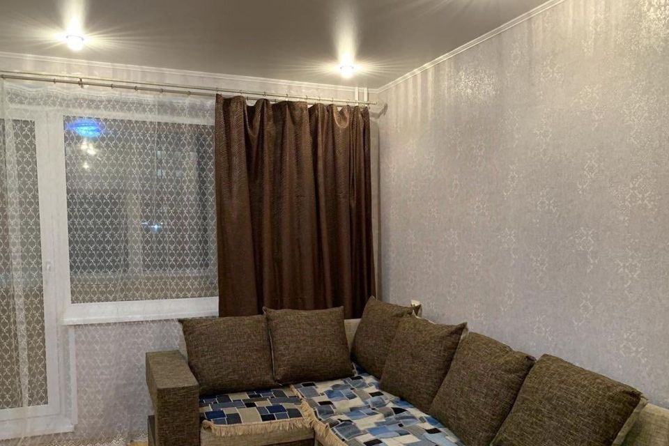 Сдаётся 1-комнатная квартира, 42 м²