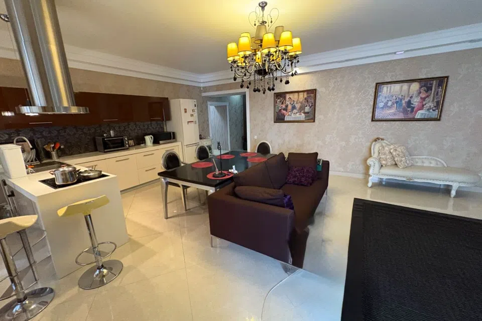 Сдаётся 3-комнатная квартира, 120 м²