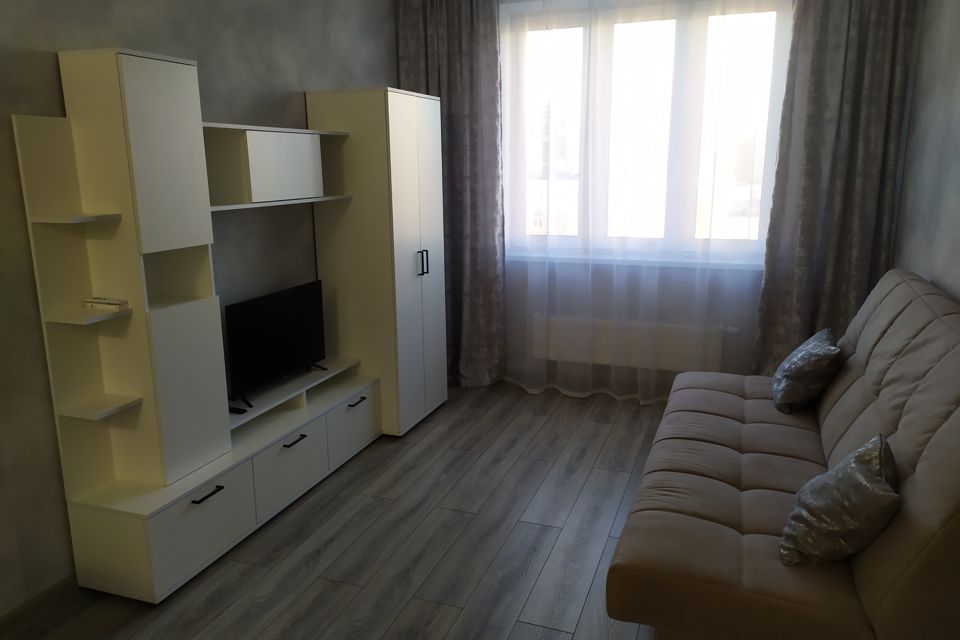 Сдаётся 2-комнатная квартира, 37.4 м²