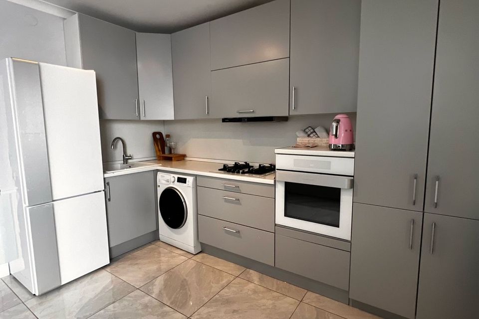 Сдаётся 1-комнатная квартира, 42 м²