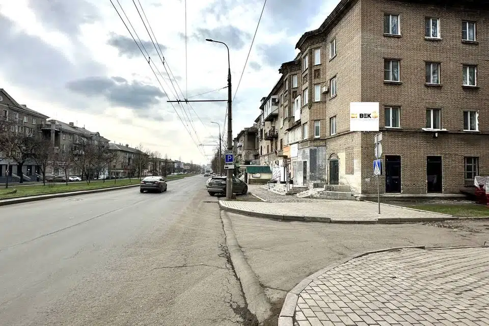 Сдаётся помещение своб. назначения, 140 м²