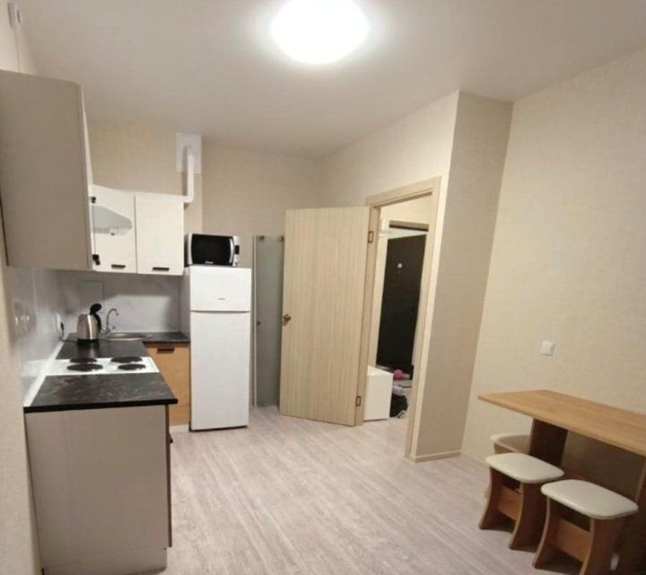 Сдаётся 1-комнатная квартира, 35 м²