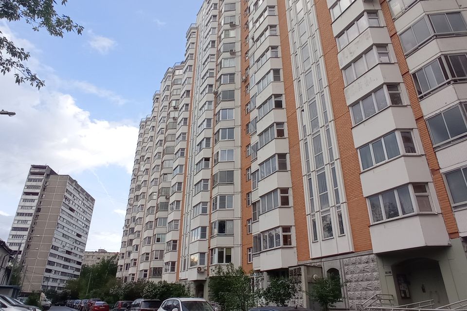 Сдаётся 1-комнатная квартира, 38 м²