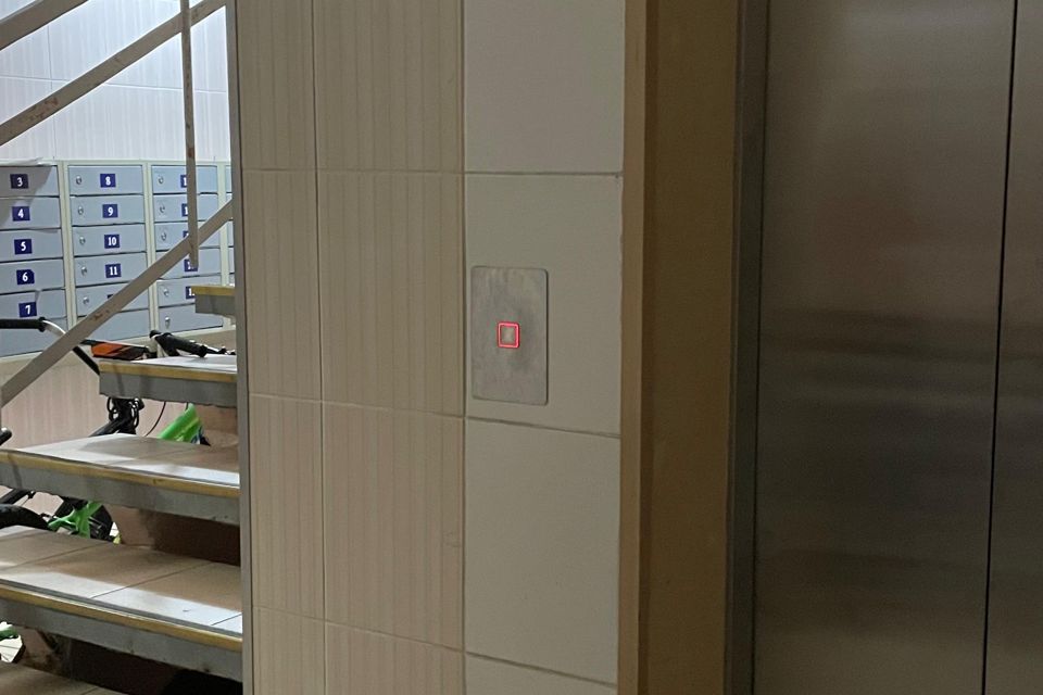 Сдаётся 4-комнатная квартира, 126 м²