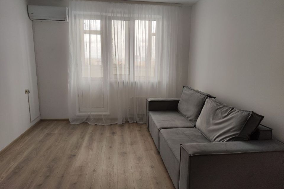 Сдаётся 1-комнатная квартира, 35 м²