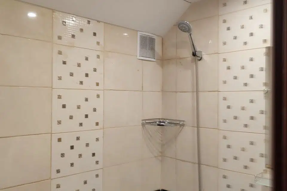 Сдаётся 2-комнатная квартира, 55 м²