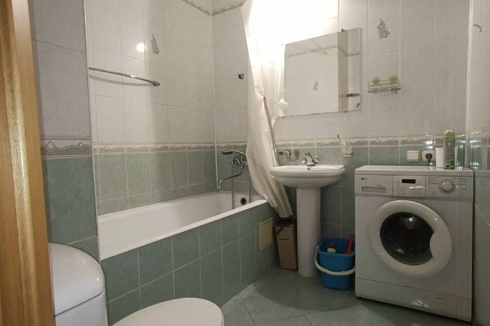 Сдаётся 2-комнатная квартира, 52 м²