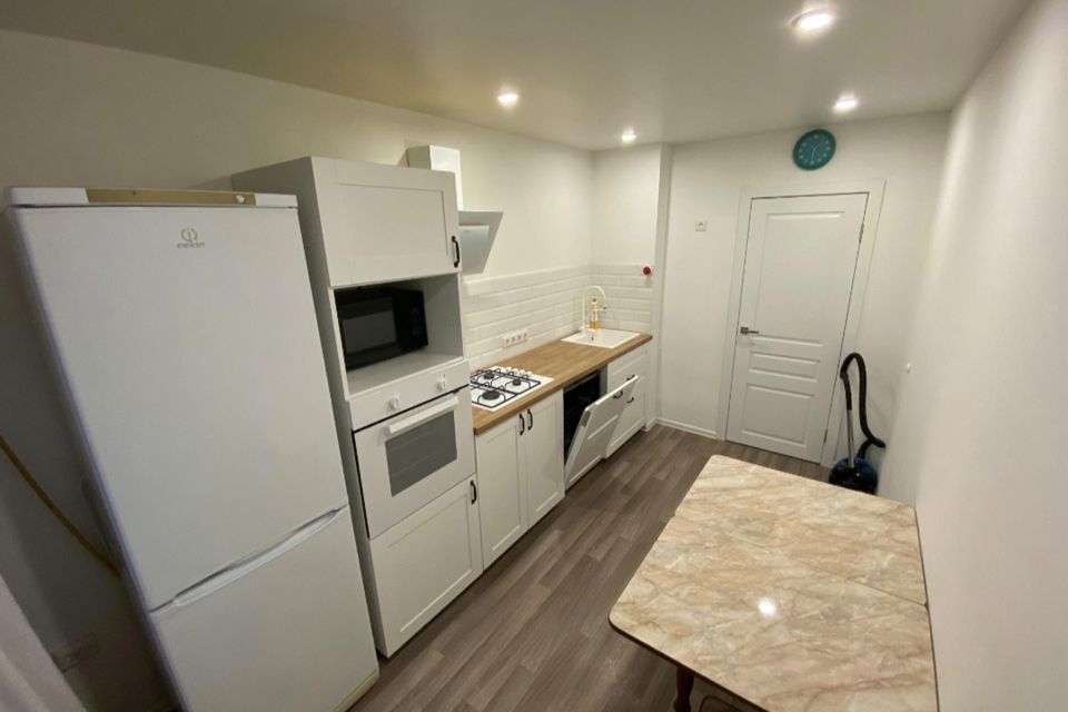 Сдаётся 2-комнатная квартира, 50 м²