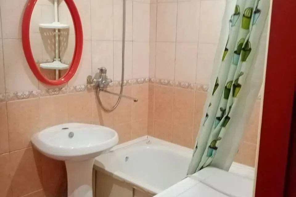 Сдаётся 2-комнатная квартира, 46 м²