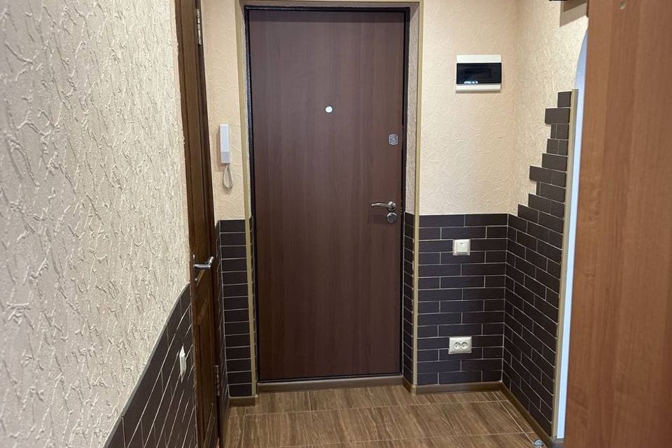 Сдаётся 1-комнатная квартира, 38 м²