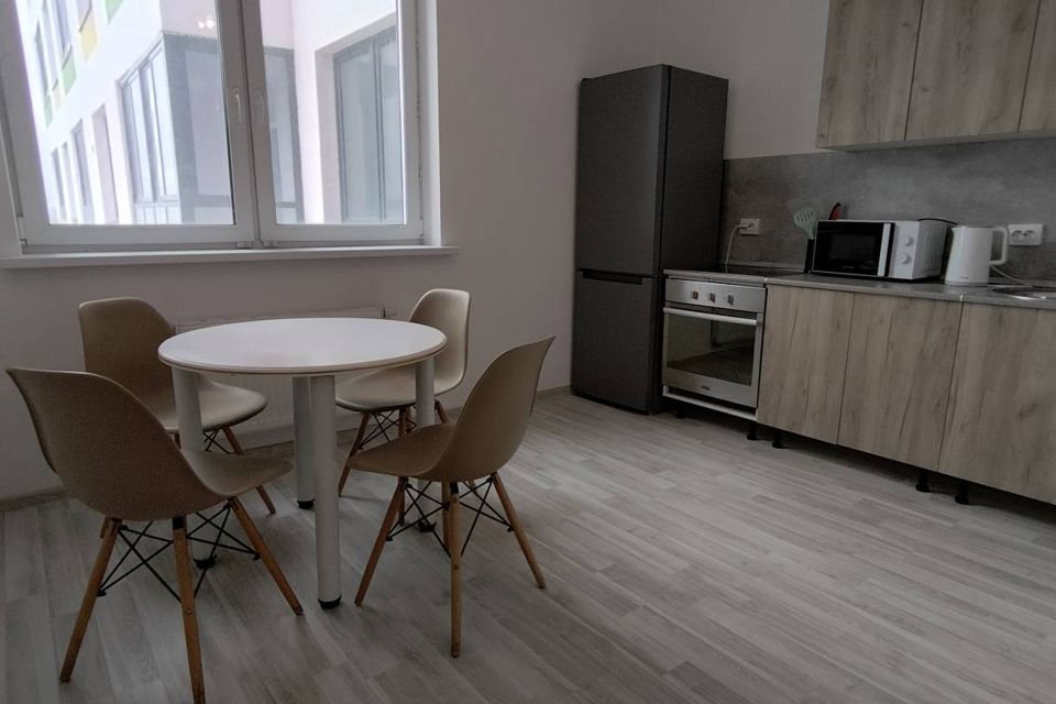 Сдаётся 1-комнатная квартира, 40 м²