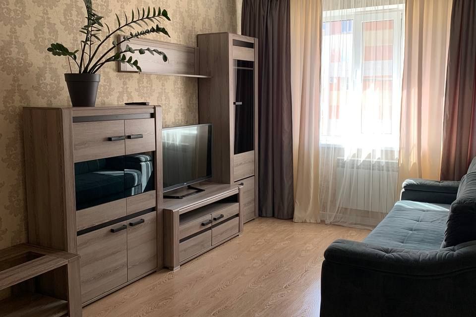 Сдаётся 1-комнатная квартира, 38 м²