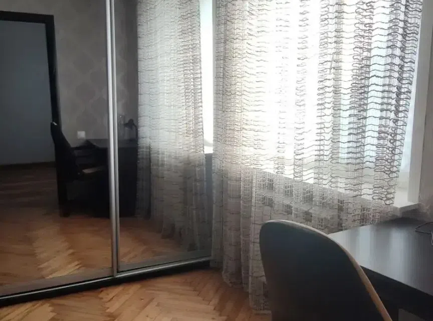 Сдаётся 3-комнатная квартира, 53.7 м²