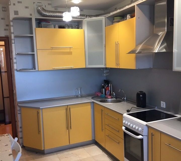 Сдаётся 2-комнатная квартира, 61 м²