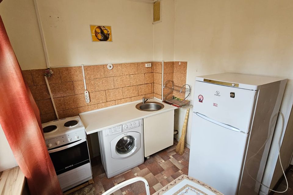 Сдаётся 1-комнатная квартира, 33 м²