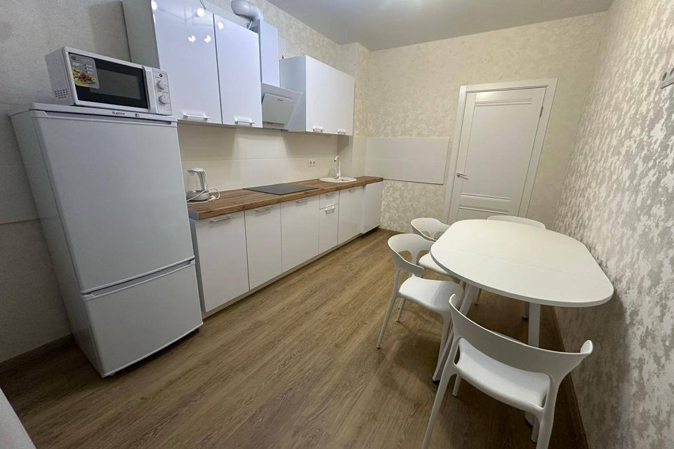 Сдаётся 2-комнатная квартира, 50 м²