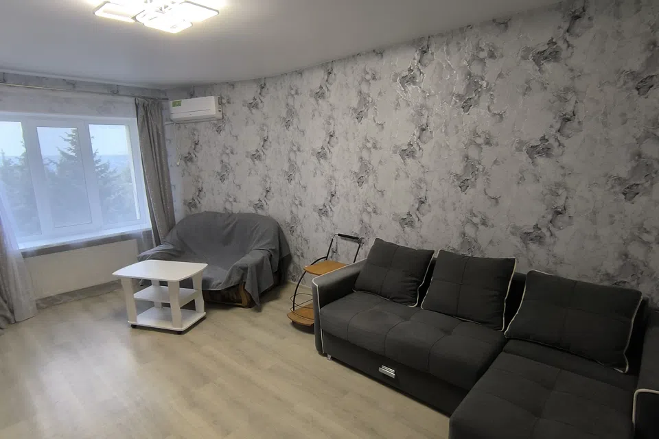 Сдаётся 2-комнатная квартира, 60 м²