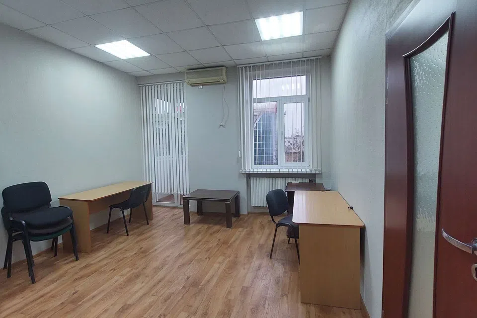 Сдаётся офис, 80 м²