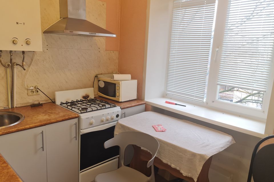 Сдаётся 2-комнатная квартира, 50 м²