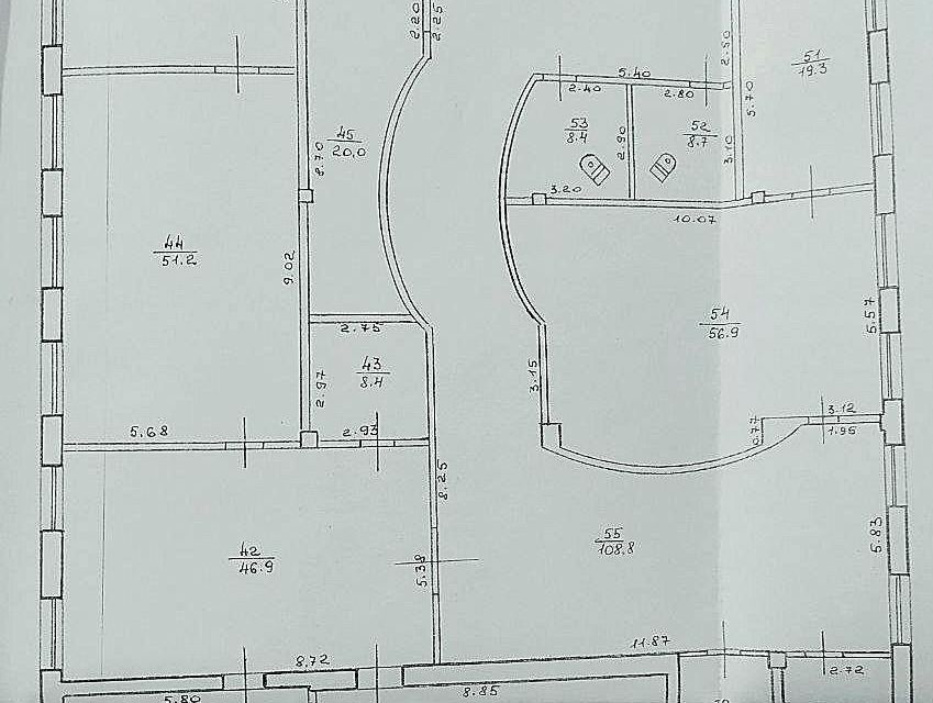 Сдаётся торговое помещение, 2400 м²
