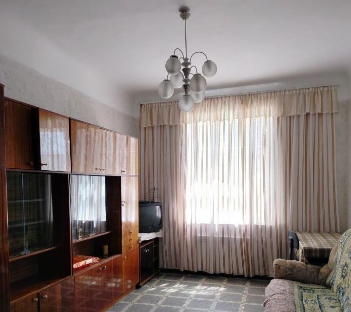 Сдаётся 1-комнатная квартира, 46 м²